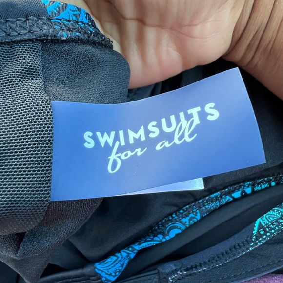 SWIMSUIT FOR ALL DEEP V-NECK ONE PIECE SWIMSUIT - Picture 5 of 7